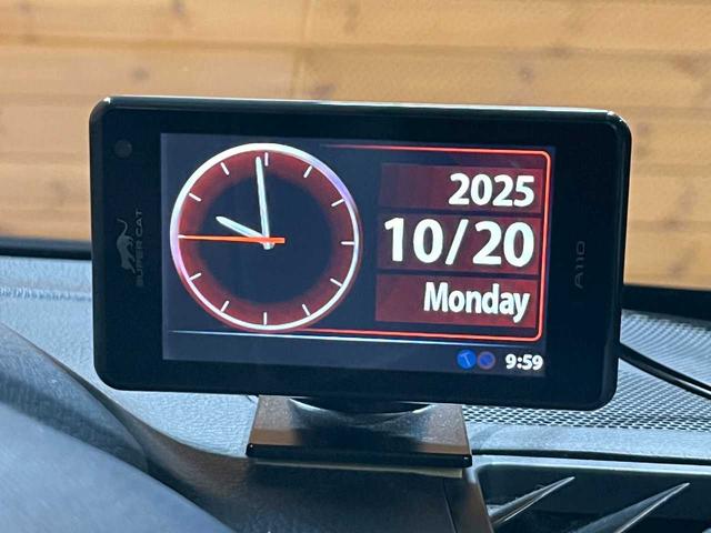 ＷＲＸ Ｓ４ ２．０ＧＴ－Ｓアイサイト　禁煙車／後期モデル／スタッドレス付属／エンジンスターター／純正８型ナビ／Ｂｌｕｅｔｏｏｔｈ接続／ブラインドスポットモニター／ＵＳＢ電源／ＥＴＣ２．０／クリアランスソナー／ＲＡＹＳ１８インチ鍛造ホイール（45枚目）