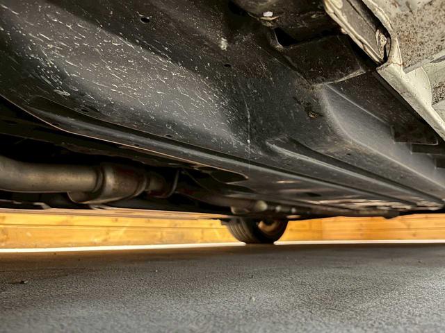 ＷＲＸ Ｓ４ ２．０ＧＴ－Ｓアイサイト　禁煙車／後期モデル／スタッドレス付属／エンジンスターター／純正８型ナビ／Ｂｌｕｅｔｏｏｔｈ接続／ブラインドスポットモニター／ＵＳＢ電源／ＥＴＣ２．０／クリアランスソナー／ＲＡＹＳ１８インチ鍛造ホイール（53枚目）