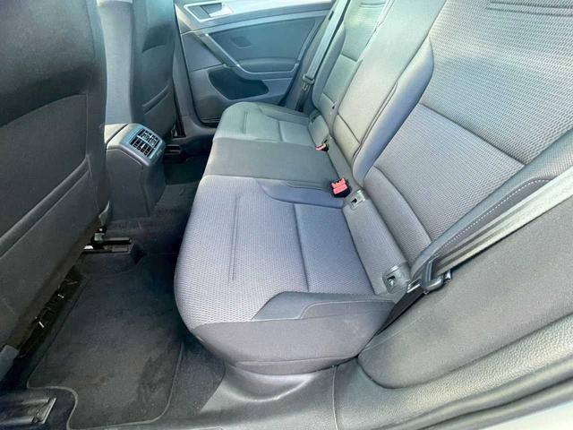 ゴルフヴァリアント ＴＳＩコンフォートラインブルーモーションテクノロジー　保証書／スタッドレス付属／純正ナビ／Ｂｌｕｅｔｏｏｔｈ接続／ＥＴＣ／ルーフレール／オートライト／アイドリングストップ／キーレスエントリー／純正アルミ（32枚目）