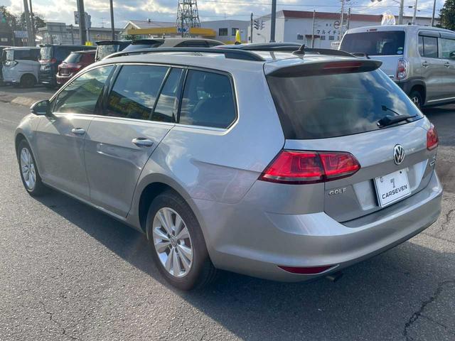 ゴルフヴァリアント ＴＳＩコンフォートラインブルーモーションテクノロジー　保証書／スタッドレス付属／純正ナビ／Ｂｌｕｅｔｏｏｔｈ接続／ＥＴＣ／ルーフレール／オートライト／アイドリングストップ／キーレスエントリー／純正アルミ（46枚目）