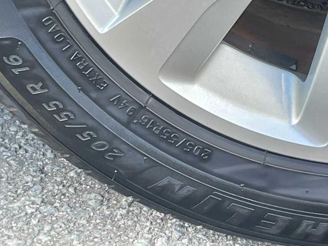 ゴルフヴァリアント ＴＳＩコンフォートラインブルーモーションテクノロジー　保証書／スタッドレス付属／純正ナビ／Ｂｌｕｅｔｏｏｔｈ接続／ＥＴＣ／ルーフレール／オートライト／アイドリングストップ／キーレスエントリー／純正アルミ（52枚目）