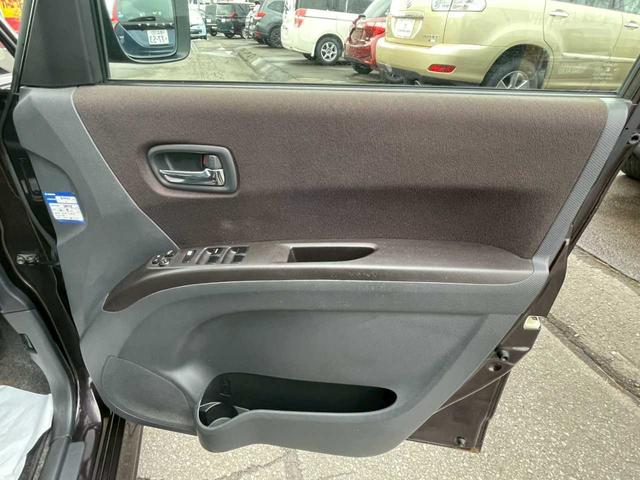 ソリオ Ｓ　４ＷＤ　両側電動スライドドア／　バックカメラ　／スマートキー／シートヒーター／電動格納式ミラー／ＨＩＤ（32枚目）