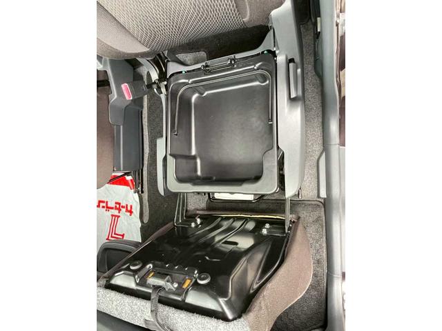 ソリオ Ｓ　４ＷＤ　両側電動スライドドア／　バックカメラ　／スマートキー／シートヒーター／電動格納式ミラー／ＨＩＤ（43枚目）