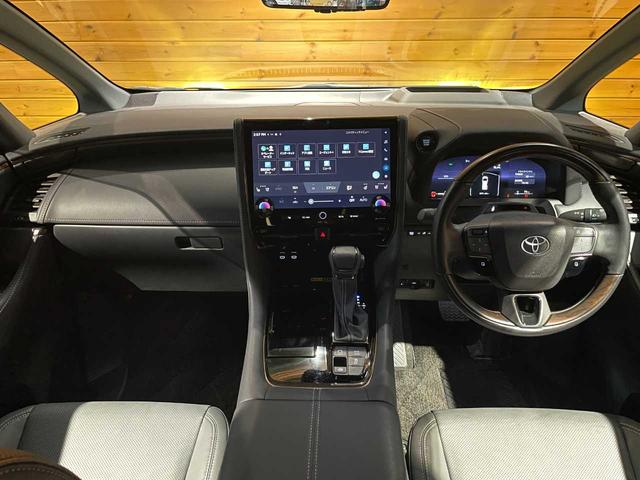 アルファード Ｚ　禁煙車／ユニバーサルステップ／１４型ディスプレイナビ／後席モニター／全周囲モニター／４ＷＤ／ＢＳＭ／ＥＴＣ２．０／電動リアゲート／ムーンルーフ／おくだけ充電／／ＵＳＢ　Ｔｙｐｅ－Ｃ／地デジ（3枚目）