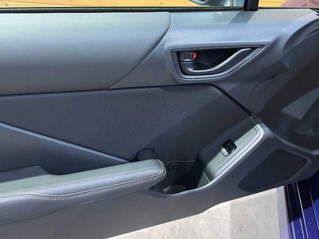 ＧＲ８６ ＳＺ　改良型／禁煙車／６速マニュアル／衝突軽減ブレーキ／フルセグメモリーナビ／Ｂｌｕｅｔｏｏｔｈ接続／横滑り防止機能／ドライブレコーダー装着／クルーズコントロール／ＬＥＤヘッドライト／新車保証書あり（27枚目）