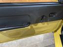 　禁煙車／５速マニュアル／カラーパンプキンイエロー／アルミホイール／エアコン／スペアタイヤ付属（27枚目）