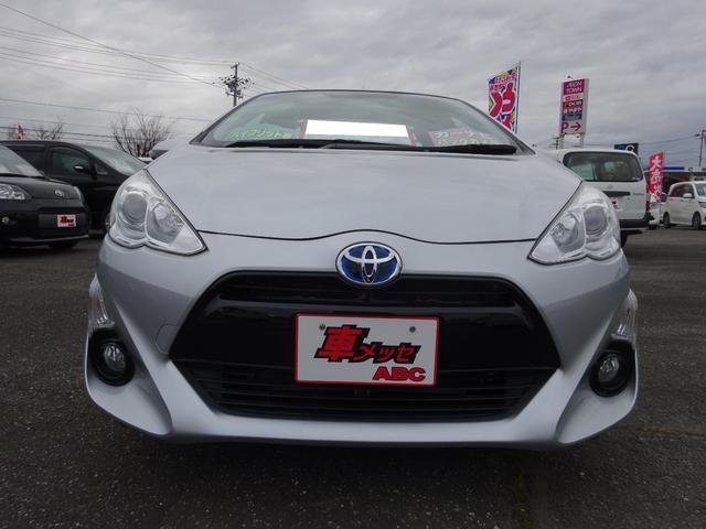 アクア S ナビTV バックカメラ Bluetooth 横滑り防止システム キーレスエントリー アルミホイール フォグランプ フロアオートマ(2枚目)