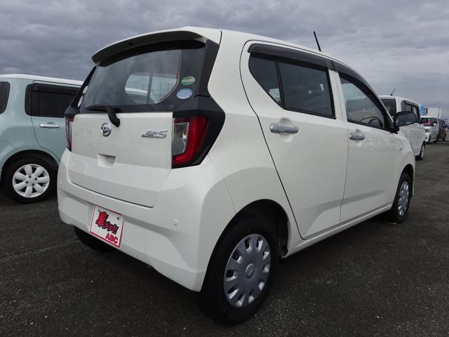 ミライース Ｌ　ＳＡＩＩＩ　４ＷＤ　衝突被害軽減ブレーキシステム　クリアランスソナー　横滑り防止システム　アイドリングストップ　ＣＤプレーヤー　キーレスエントリー　オートマ（4枚目）