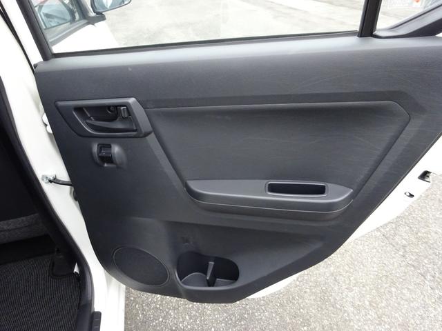 ミライース Ｌ　ＳＡＩＩＩ　４ＷＤ　衝突被害軽減ブレーキシステム　クリアランスソナー　横滑り防止システム　アイドリングストップ　ＣＤプレーヤー　キーレスエントリー　オートマ（30枚目）