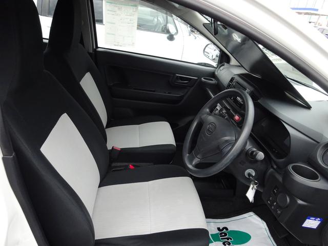 ミライース Ｌ　ＳＡＩＩＩ　４ＷＤ　衝突被害軽減ブレーキシステム　クリアランスソナー　横滑り防止システム　アイドリングストップ　ＣＤプレーヤー　キーレスエントリー　オートマ（33枚目）