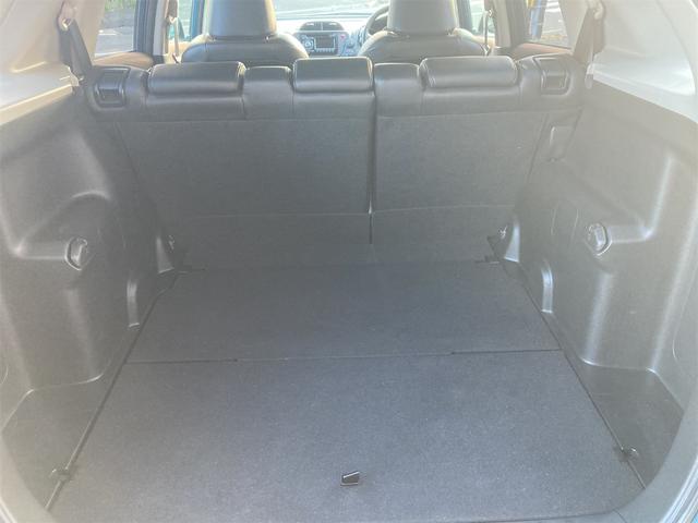 フィットシャトル 15X 4WD 5速AT バックカメラ ETC(18枚目)