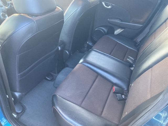 フィットシャトル 15X 4WD 5速AT バックカメラ ETC(22枚目)