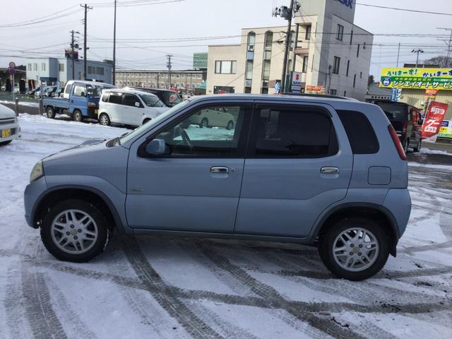 Ｋｅｉ Ｂターボスペシャル　オートマ４ＷＤ車検７年５月走行７２５００ｋｍ　タイミングチェーン衝突安全ボディーキーレスエントリー電動格納ミラー　ＷエアバックＡＢＳ　シートヒーター　純正１４インチ１６５／７０－１４スタットレスタイヤ（8枚目）