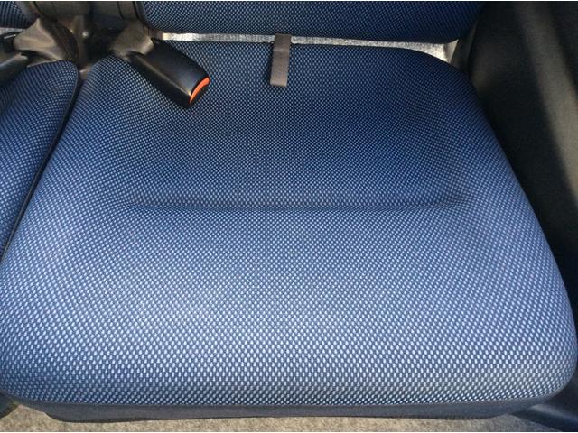 FISフリースタイルワールドカップリミテッド マニュアル切替4WD車検6年2月走行142500KMタイミングチェーン・AC・PS・PW・WEバック・Wエアバック・ABS・キーレス社外HDDナビ純正ドアバイザーフロアマット・シートヒーター・ETC(58枚目)