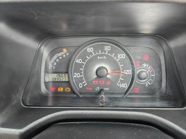 サンバーバン ディアス　オートマ４ＷＤ・走行８９３３７ｋｍ・ＡＣ・ＰＳ・ＰＷ・エアバック・リヤヒーター・電角ミラー・キーレス・ライトレベライザー・Ａ／Ｔパワー・純正ドアバイザー・フロアマット・社外１２インチアルミ冬タイヤ装着（74枚目）