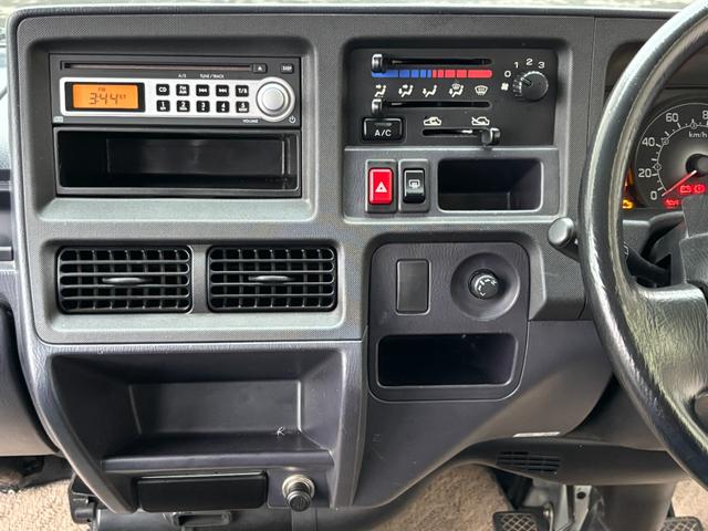 サンバーバン ディアス　マニュアル・切り替え４ＷＤ・走行７６０００ｋｍ・エアコン・パワステ・パワーウィンド・エアＢ・ＡＢＳ・リヤヒーター・純正ドアバイザー・フロアーマット・オーディオ・純正１２インチホイル新品冬タイヤ履き替え（73枚目）