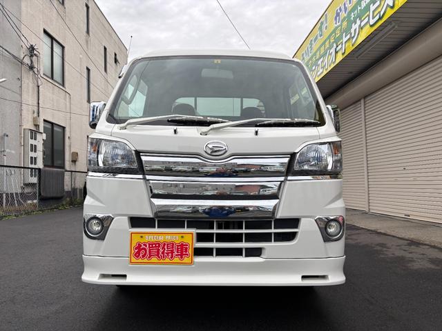 ハイゼットトラック ジャンボ　オートマ４ＷＤ・走行３３３００ｋｍ・エアコン・ＰＳ・ＰＷ・ＡＢＳ・ＷエアＢ・キーレス・ＣＤデッキ・作業灯・ゲートプロテクター・ゲートチェーン・社外マットガード・社外１４インチアルミホイール冬タイヤ装着（11枚目）