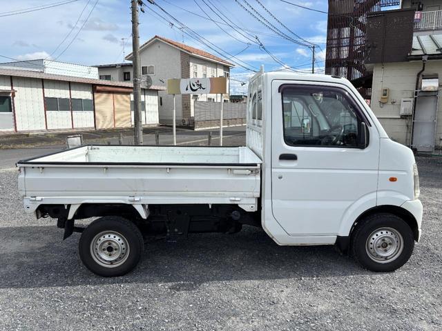キャリイトラック キンタロウダンプ マニュアル切換4WD走行82200km車検9年9月エアコンパワステエアバック純正フロアーマットドアバイザーオーディオ12インチホイル夏タイヤ装着(16枚目)