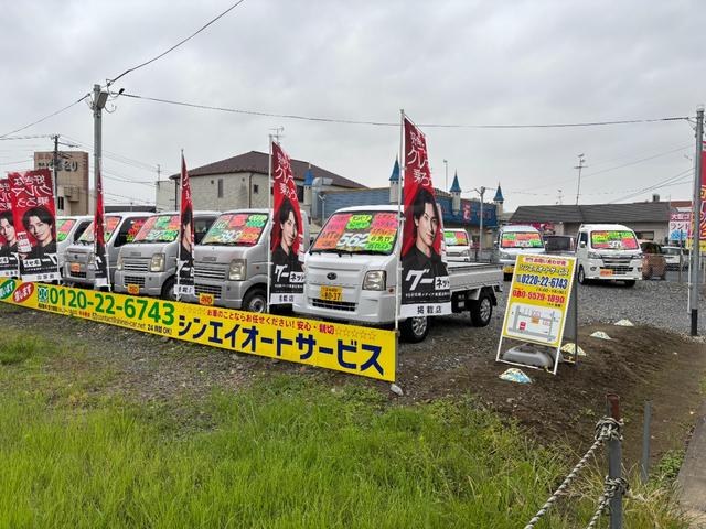 ハイゼットトラック スペシャル マニュアル切り替え4WD・走行33400km・車検8年12月・エアコン無・パワステ無・純正フロアマット・純正オーディオ・荷台ゴムマット・純正12インチホイル・冬タイヤ装着(7枚目)