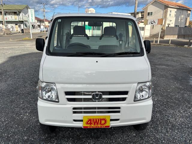 アクティトラック ＳＤＸ　マニュアル４ＷＤ・走行４１０００ｋｍ・車検８年４月・パワステ・エアＢ・ライトレベライザー・純正フロアーマット・純正ゲートプロテクター・アオリチェーン・作業灯・純正１２インチスチールホイル・夏タイヤ装着（9枚目）