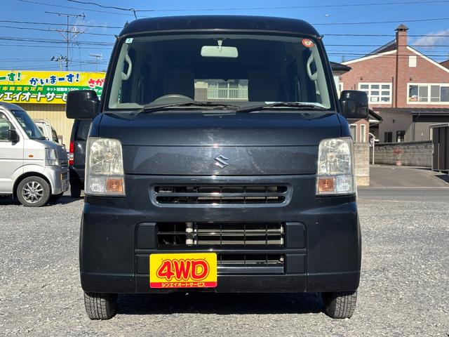 エブリイ ジョイン　ハイルーフ・オートマ４ＷＤ・車検９年２月・走行１３５７００ｋｍ・タイミングチェーン・ＡＣ・ＰＳ・ＰＷ・ＡＢＳ・ＷエアＢ・純正フロアーマットドアバイザーオーディオ・社外１２インチアルミホイル冬タイヤ装着（4枚目）