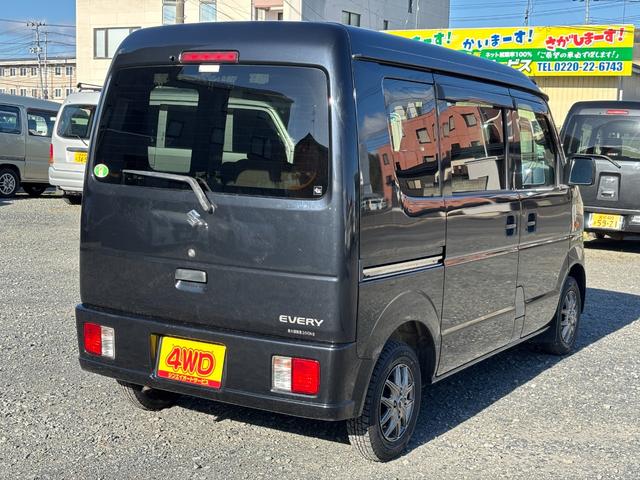 エブリイ ジョイン　ハイルーフ・オートマ４ＷＤ・車検９年２月・走行１３５７００ｋｍ・タイミングチェーン・ＡＣ・ＰＳ・ＰＷ・ＡＢＳ・ＷエアＢ・純正フロアーマットドアバイザーオーディオ・社外１２インチアルミホイル冬タイヤ装着（10枚目）