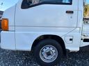 TB マニュアル切り替え4WD・走行35200km・エアコン無・パワステ有・エアバック無・純正フロアマット・ドアバイザ-・オーディオ・ゲートチェーン・純正12インチホイル夏タイヤ装着(26枚目)