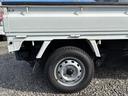 ＴＢ　オートマフルタイム４ＷＤ・走行３３０００ＫＭ・エアコン無・パワステ無・エアバック無・作業灯・純正フロアマット・ドアバイザ－・オーディオ・１２インチホイル・冬タイヤ装着（32枚目）