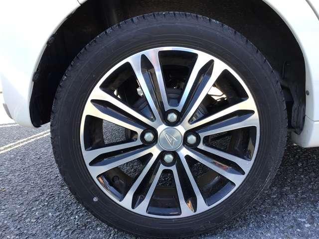 リアタイヤの画像です