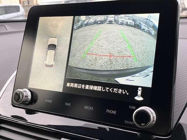 エクリプスクロス Ｐ　４ＷＤ　衝突被害軽減ブレーキ　ナビゲーション　レンタＵＰ　バックカメラ　マイパイロット　スマートキー　プッシュスタート　バニティミラー付きサンバイザー　電動テールゲート　電動パーキング　ヘッドアップディスプレイ　１年間走行距離無制限の中古車保証付き（8枚目）
