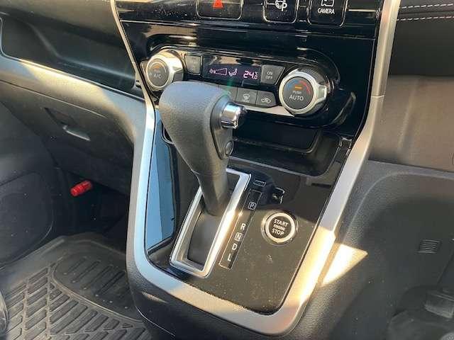 セレナ ハイウェイスター Vセレクション 衝突被害軽減ブレーキ 純正ナビゲーション テレビ バックカメラ フリップダウンモニター スマートキー プッシュスタート 両側電動スライドドア アイドリングストップ クルーズコントロール 1年間走行距離無制限の中古車保証付き(10枚目)