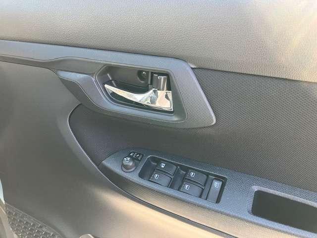 ムーヴ XリミテッドII SAIII 衝突被害軽減ブレーキ 社外ナビゲーション(16枚目)