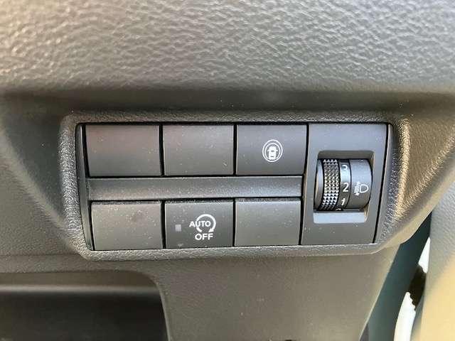 各種操作スイッチです