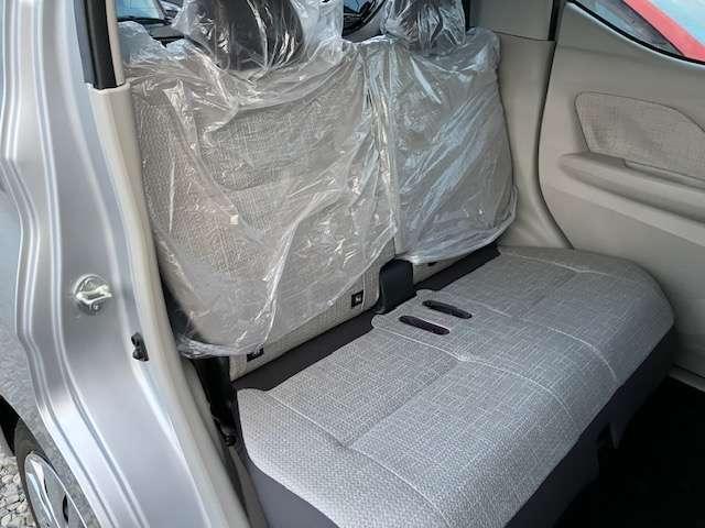 eKワゴン M 衝突被害軽減ブレーキ 社外ナビゲーション バックカメラ テレビ アイドリングストップ シートヒーター キーレスエントリー ベンチシート アームレスト 当社買取車両 バニティミラー付きサンバイザー 1年間走行距離無制限の中古車保証付(1年又は2年間の延長可)(15枚目)