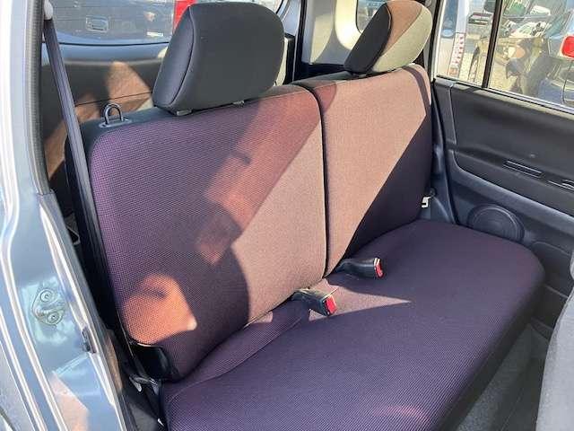 トッポ 【アウトレット中古車！】Ｇ　キーレスエントリー　ベンチシート　プライバシーガラス　リアワイパー　アームレスト　サングラスケース　バニティミラー付きサンバイザー　当社下取車両　ディスチャージヘッドライト　３ヶ月又は３，０００ｋｍ（いずれか早い方）の中古車保証付き（9枚目）