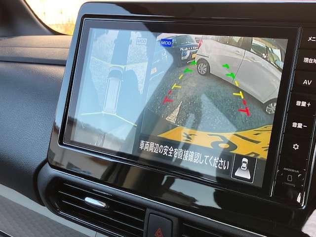 デリカミニ Ｔ　プレミアム　衝突被害軽減ブレーキ　純正ナビゲーション（8枚目）
