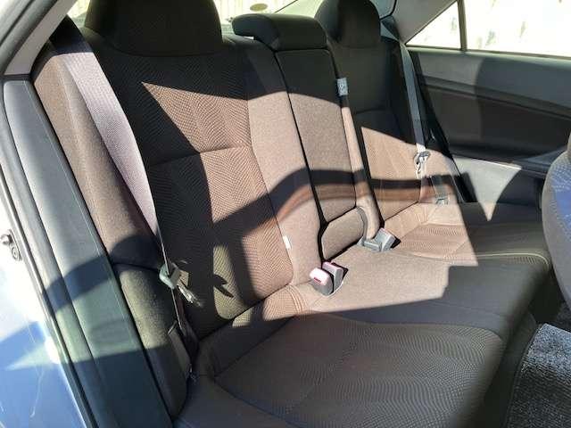 マークX 250G Four 4WD 純正ナビゲーション テレビ キーレスエントリー 横滑り防止 バックカメラ バニティミラー付きサンバイザー オートエアコン アームレスト ディスチャージヘッドライト オートライトコントロール 1年間走行距離無制限の中古車保証付き(15枚目)