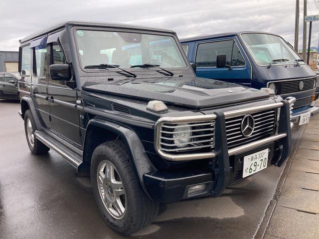 Ｇクラス Ｇ４００ｄ　４ＷＤ　左ハンドル　５人乗り　ＥＴＣ　パワーシート　ＨＤＤナビ　オートライト　ヘッドライトウォッシャー　アルミホイール　シートヒーター　ＡＴ　ＣＤ　ＤＶＤ再生（12枚目）