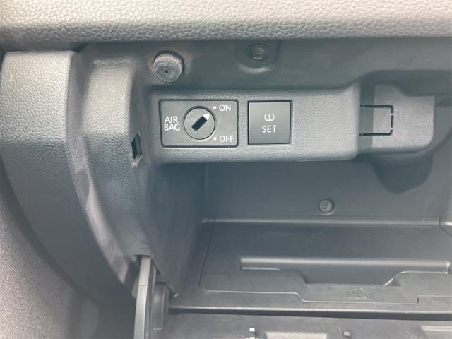 ポロ TSIコンフォートライン ナビ アルミホイール キーレスエントリー AT 記録簿 CD DVD再生 USB ミュージックプレイヤー接続可 エアコン パワーウィンドウ(5枚目)