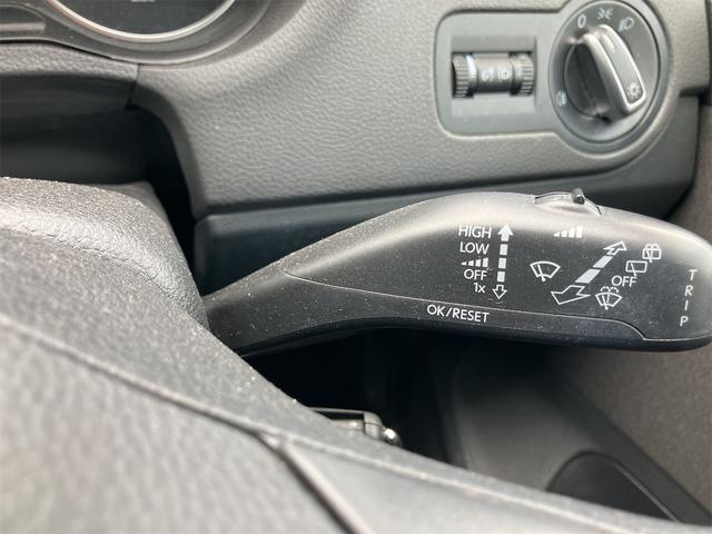 ポロ TSIコンフォートライン ナビ アルミホイール キーレスエントリー AT 記録簿 CD DVD再生 USB ミュージックプレイヤー接続可 エアコン パワーウィンドウ(8枚目)