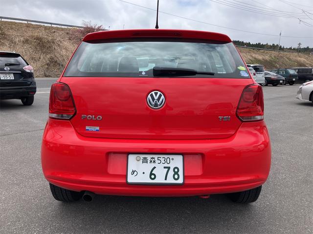 ポロ TSIコンフォートライン ナビ アルミホイール キーレスエントリー AT 記録簿 CD DVD再生 USB ミュージックプレイヤー接続可 エアコン パワーウィンドウ(17枚目)