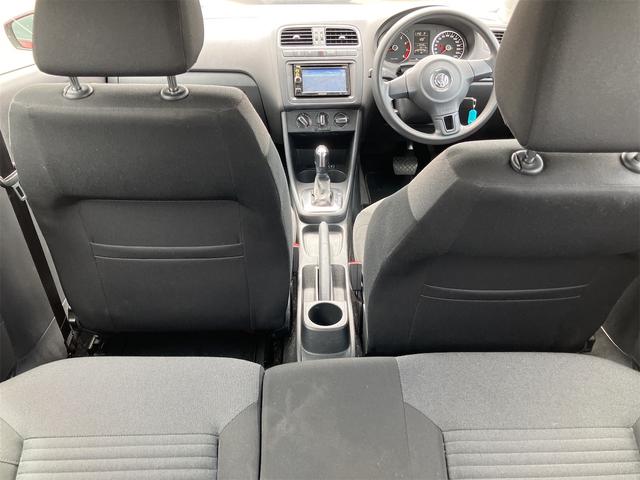 ポロ TSIコンフォートライン ナビ アルミホイール キーレスエントリー AT 記録簿 CD DVD再生 USB ミュージックプレイヤー接続可 エアコン パワーウィンドウ(28枚目)