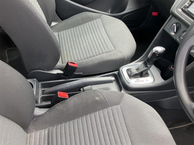 ポロ TSIコンフォートライン ナビ アルミホイール キーレスエントリー AT 記録簿 CD DVD再生 USB ミュージックプレイヤー接続可 エアコン パワーウィンドウ(35枚目)