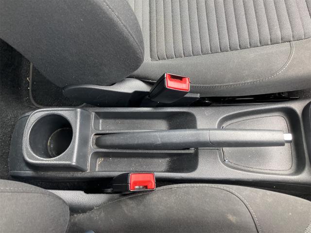 ポロ TSIコンフォートライン ナビ アルミホイール キーレスエントリー AT 記録簿 CD DVD再生 USB ミュージックプレイヤー接続可 エアコン パワーウィンドウ(40枚目)