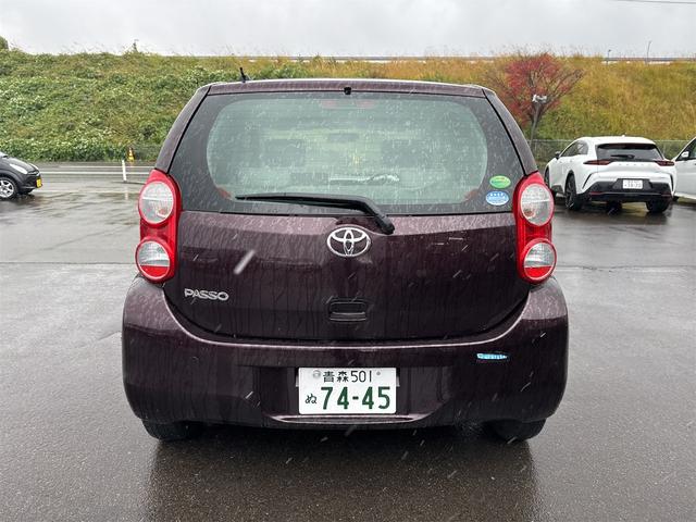 パッソ X ユルリ ETC ナビ スマートキー 電動格納ミラー CVT 盗難防止システム 衝突安全ボディ ベンチシート ABS ESC エアコン パワーステアリング パワーウィンドウ(16枚目)
