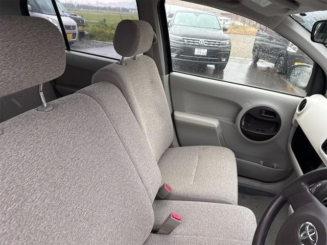 パッソ X ユルリ ETC ナビ スマートキー 電動格納ミラー CVT 盗難防止システム 衝突安全ボディ ベンチシート ABS ESC エアコン パワーステアリング パワーウィンドウ(29枚目)