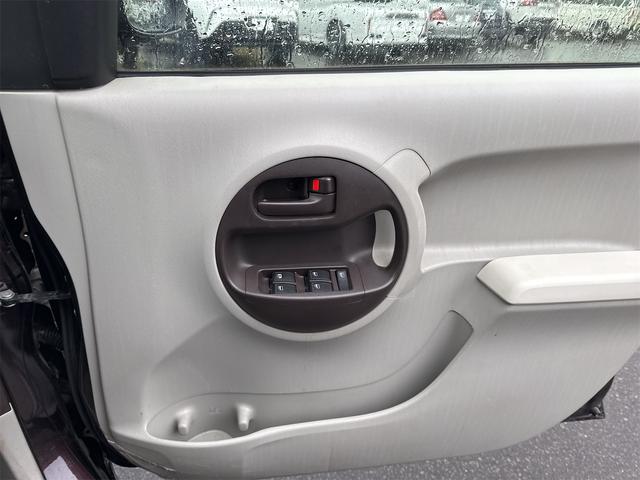 パッソ X ユルリ ETC ナビ スマートキー 電動格納ミラー CVT 盗難防止システム 衝突安全ボディ ベンチシート ABS ESC エアコン パワーステアリング パワーウィンドウ(31枚目)