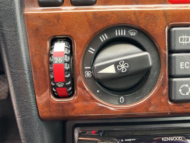 Eクラス E320 左ハンドル オートクルーズコントロール AT アルミホイール パワーシート ABS CD カセット エアコン パワーステアリング パワーウィンドウ(5枚目)