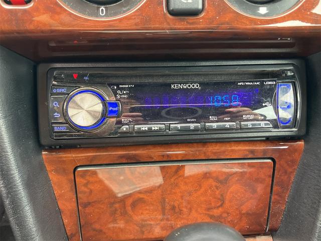 Eクラス E320 左ハンドル オートクルーズコントロール AT アルミホイール パワーシート ABS CD カセット エアコン パワーステアリング パワーウィンドウ(7枚目)