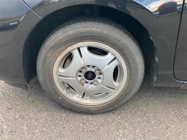 アクア S バックカメラ HDDナビ アルミホイール オートライト スマートキー アイドリングストップ 電動格納ミラー シートヒーター CVT 衝突安全ボディ 記録簿 ABS ESC 取扱説明書 寒冷地仕様(20枚目)